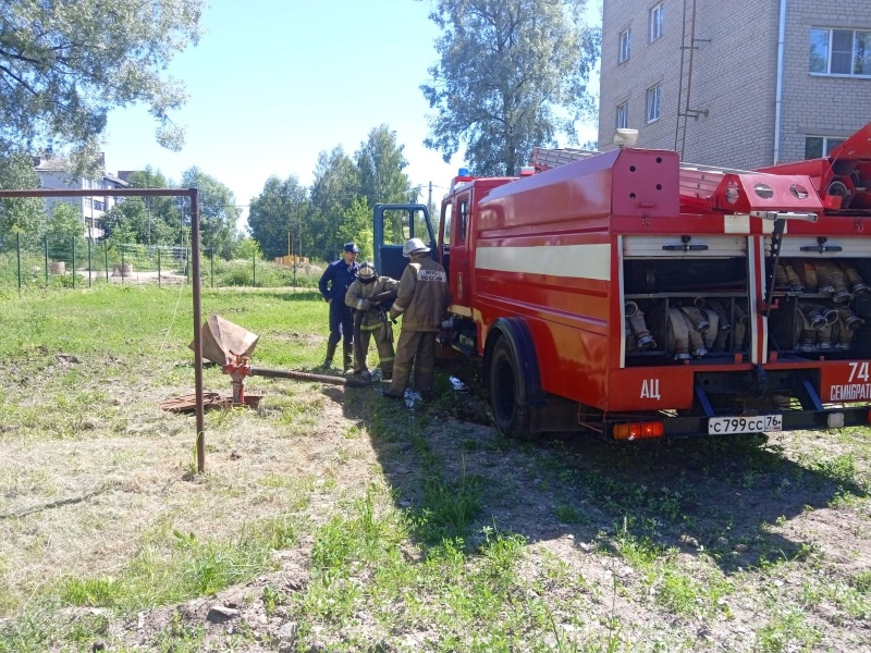 Добровольные пожарные Ростовского района приняли участие в учениях  на территории региона